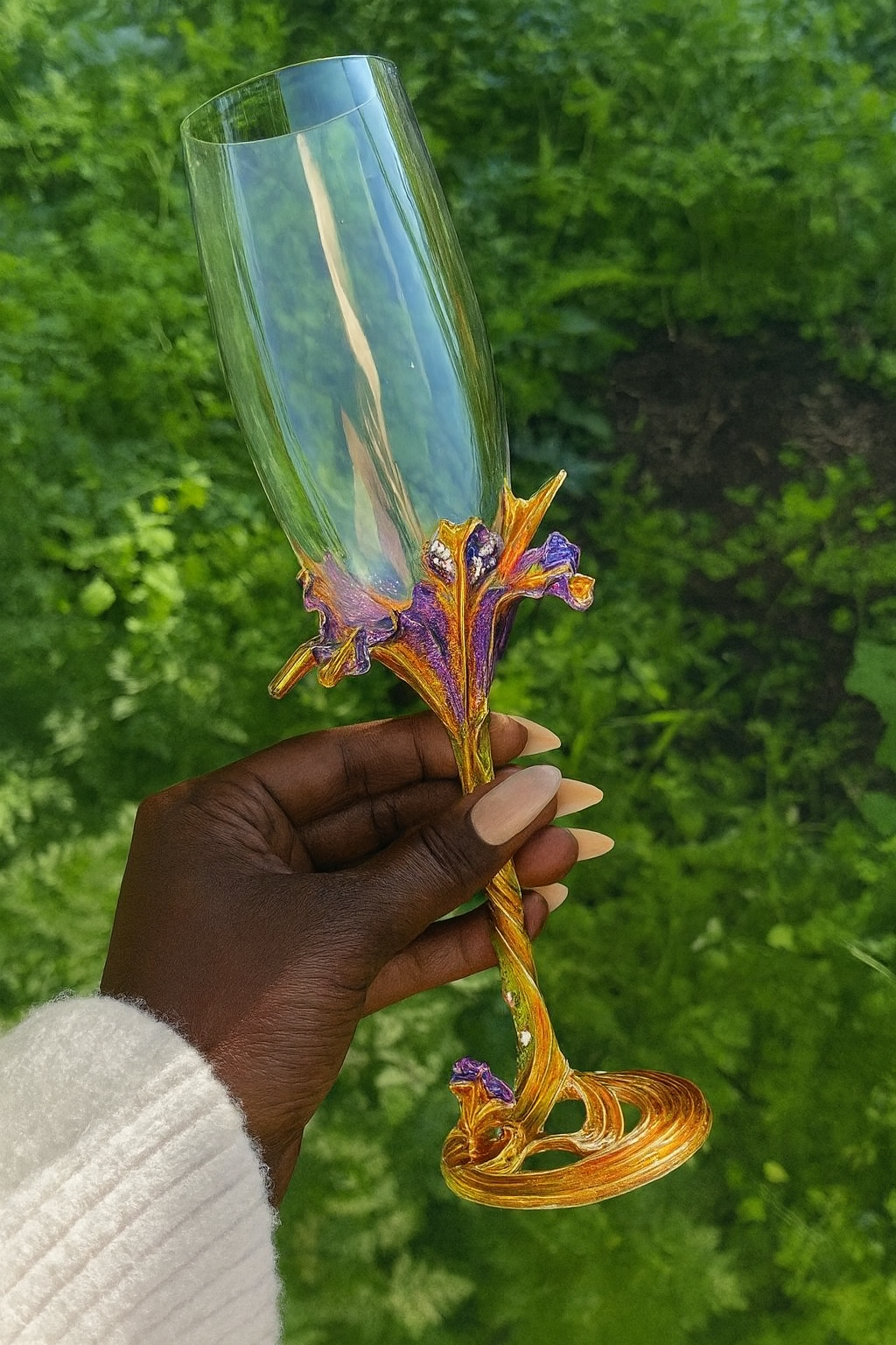 Tangled Dreams Champagne Glass